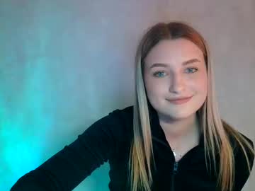 Mia_moon27, 18 years old, My first Day!! #nonude #blonde #cute #tease #new, webcam photo