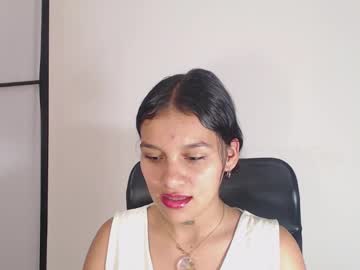 Mialux5, ?if you think I'm pretty? [3 tokens left] Hey im Horny ! ?? #new #bigass #18 #bigass #squirt, webcam photo