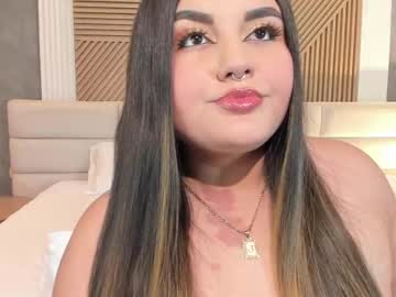 Mianoire • bbw20y • In your heart • public