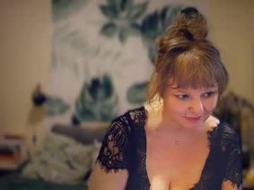 Michelledarling • bbw • ? USA / your wildest dreams ? • public