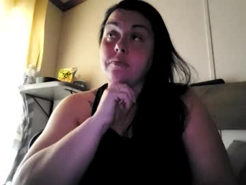 Midmocpl27 • bignaturalboobs • United States • public