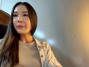 Migdaliafenlon, 18 years old, GOAL: Biggest smile ever [19 tokens remaining] Welcome to my room! #new #shy #18 #skinny #asian, webcam photo
