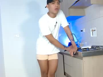 Mike_harvey1, 21 years old, show cum explosive in pvt guys!! #couple #twinks #18 #bigcock #ass [898 tokens remaining], webcam photo
