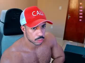 Muscle cam star Mikehotk, 31 yrs