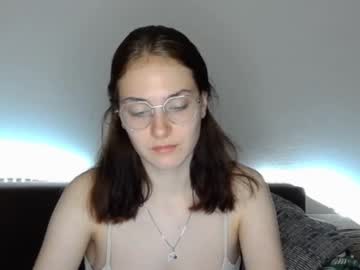 Mila_keyy, 20 years old, #new #nonude #british #cute, webcam photo