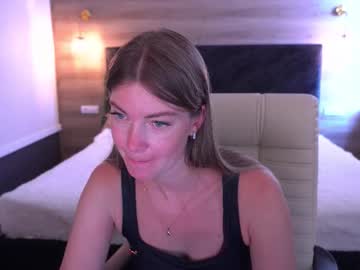 Miladymoons, 36 years old, GOAL: Make Me Wet [22 tokens remaining] Im Elena? pvt is ON #feet #shy #milf #new #hot, webcam photo