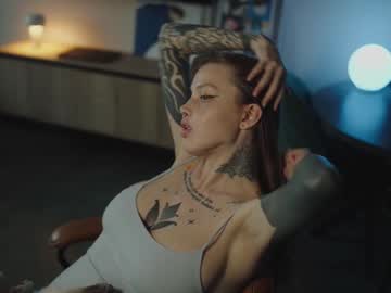 Mileeena • bigboobs24y • HD1 • public