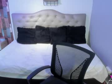 Milla_lourents, Goal: ??New girl here, come and teach me #new #natural #shy #teen #petite - Next Goal: ??Show Panties?, webcam photo