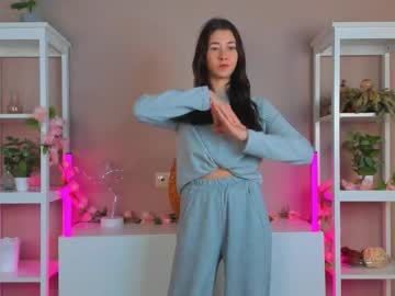 Millicentminjares, Goal reached! Thanks to all tippers! It's my first day here, I wish everyone a good day?? #18 #shy #new #smalltits #skinny, webcam photo
