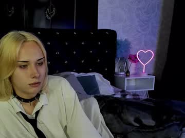 Milophelps, 19 years old, GOAL: sex danse [77 tokens remaining] Welcome to my room! #cute #blonde #young #femboy #new, webcam photo