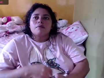 Minnie_bbw69 • bbw32y • in your heart ? • public