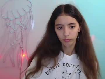 Miri_miss, 21 years old, GOAL: I like you [411 tokens remaining] Welcome to my room! #cute #teen #18 #shy #skinny, webcam photo