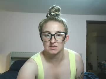 Live Milf Missaudri - Hot Milf Cams