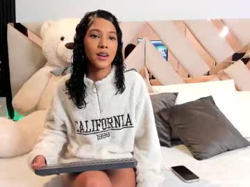 Missbrasil_, 19 years old, ?Body tour ? [144 tokens left] #latina #teen #new #ebony #smalltits, webcam photo