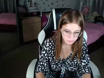 Molly_barbie, 21 years old, GOAL: play with dildo [282 tokens remaining] ?? Hi boys Im Molly !I'm ready to play with you?? #shy #skinny #18 #natural #anal, webcam photo