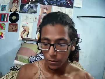 Monsteruwo, 21 years old, Hey <3 #muscle #18 #latino [5000 tokens remaining], webcam photo