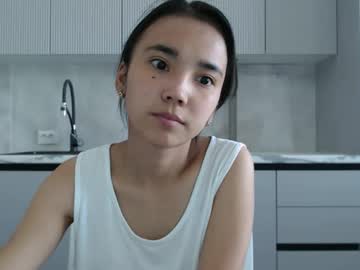 Moon48772, 20 years old, Moon48772's room #asian #young, webcam photo