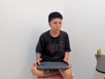 Moonkitty_, 18 years old, GOAL: Show me your delicious breasts [44 tokens remaining] Welcome to my room! ?Open Pvt / Fan Club #tomboy #smalltits #squirt #new #feet, webcam photo