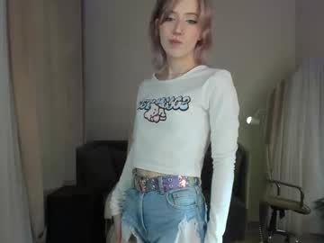 Moonlitasuna, 18 years old, Goal reached! Thanks to all tippers! #new #18 #shy #skinny #nonude, webcam photo