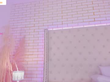Morggan_fx, 21 years old, NAKED [100 tokens left] Let's try a game tonight ..?magic tip 10,30,50 ... ? #blonde #deepthroat #18 #anal #latina, webcam photo