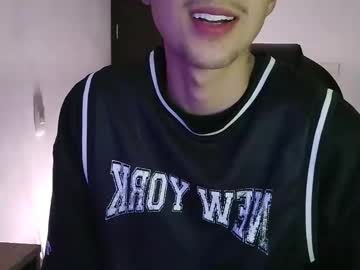 Mrscamguy, 21 years old, GOAL: SHOW COCK [222 tokens remaining] Welcome to my room! #feet #bigcock #latino #cum #new, webcam photo