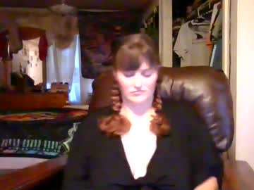 Live Milf Mrsluna19 - Hot Milf Cams