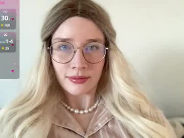 Ms_christiana, 26 years old, unbotton 1 botton #young #lovense #cute [69 tokens remaining], webcam photo