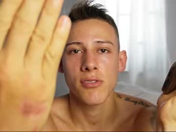 Muscle cam star Muscle_king_cum