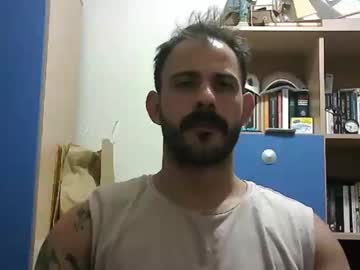 Mustbehard • horny29y • Turkey • public