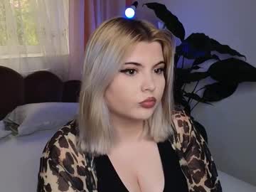 Namilush, 19 years old, My first streeam guysss...I hope everyone is friendly here :P #c2c #new #shy #blond, webcam photo