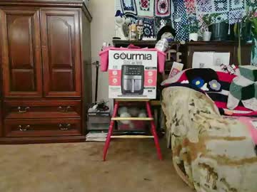 Nannabaldur • bigboobs59y • Motor City • public