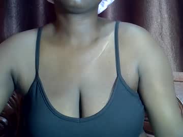 Squirting cam girl Nasty_lucia live now
