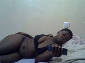 Nastypussie • ebony • Nairobi County, Kenya • public