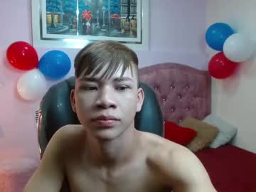 Nathanclay, GOAL: Jerk Off Hard [75 tokens remaining] Welcome to my room! #new #blonde #anal #bigcock #18 Do you want to see this sexy boy in action?, webcam photo