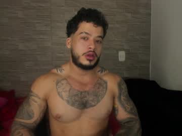Muscle cam star Neeii, 23 yrs