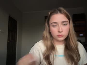 Nelidatudruj, 18 years old, GOAL: ?Tease with skirt a little? #teen #new #18 #cute #blonde [54 tokens remaining], webcam photo