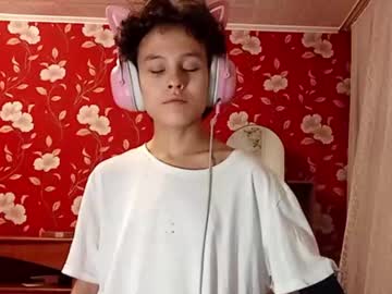 Nellablount, 18 years old, Umm, hi, its first day:) Goal - Change my T -shirt for sexy underwear!  #new #shy #18 #young #smalltits [0 tokens remaining], webcam photo