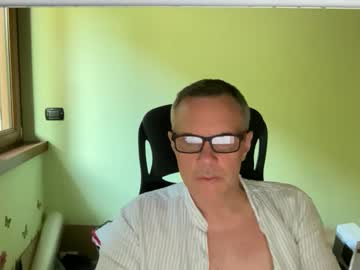 Catch me live as Niceshy_71, age 46 yrs in premium male cam shows