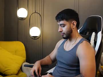 Nick_vans, 21 years old, GOAL: shirt off 30 [1000 tokens remaining] Welcome to my room! #young #cum #bigcok #lovense #muscle, webcam photo