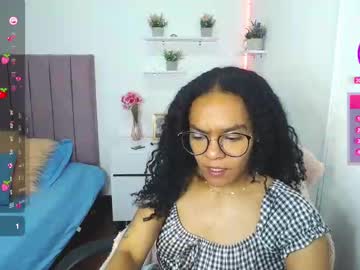 Catch me live as Niina_lovee_, age 27 yrs in premium male cam shows