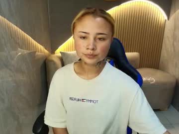 Niko_r_, 19 years old, COME HERE AND WE WILL PLAY TOGETHER, YOU WILL FEEL A LOT OF PLEASURE SEEING MY NAKED BODY #new #smalltits #latina #submissive #blonde, webcam photo