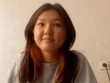 Nilsagosse, 18 years old, show my artbook<3 Hi my name is Kristina this is my first day! #new #18 #teen #natural #asian [111 tokens remaining], webcam photo