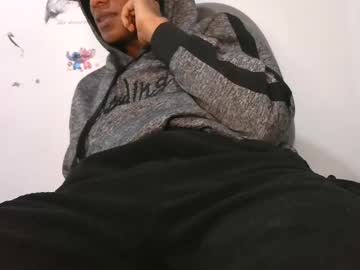 TS cam model Noah_miller7 age 24 yrs live now