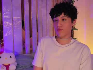 Noahevansss, ONE FINGER IN ASS [222 tokens left] #new #twink #gay #femboy #skinny, webcam photo