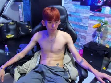 Noise_colby, 20 years old, Hey bbys welcome ;) #18 #skinny #bigdick #anal #twink, webcam photo