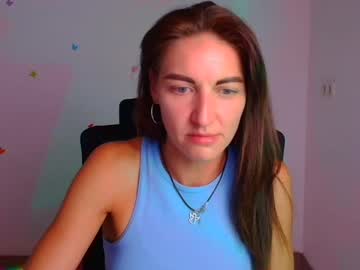 Nora_n, 30 years old, GOAL: Welcome to CB [55 tokens remaining] Welcome to my room! #shy #petite #natural #skinny #new, webcam photo
