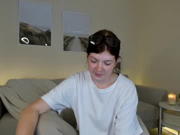 Norellea, 18 years old, my first day! ?? [298 tokens left] #18 #new #young #shy #cute, webcam photo