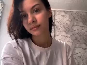 Obsidian_glow, 19 years old, GOAL: Soft touch my ass [77 tokens remaining] Welcome to my room! Im Amilia.Wait u in my room honey. #18 #shy #teen #new #natural, webcam photo