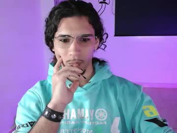 Hairy cam model Oezack__, 20 yrs live now