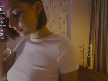 Olivianoire, 19 years old, FIRST DAY - GOAL: Sexy Dance [300 tokens remaining] Welcome to my room! #feet #ass #sexy #lovense #new, webcam photo